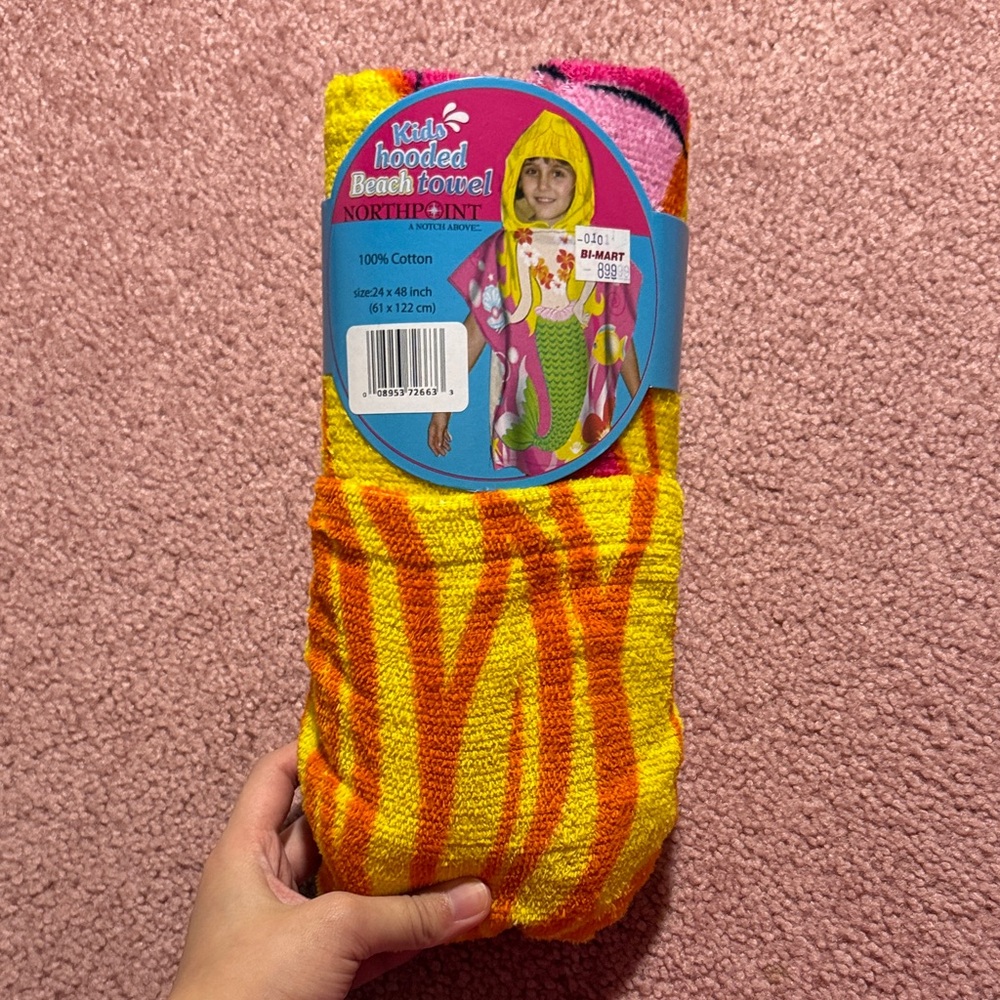Kids Hooded Beach Towel Mermaid Print